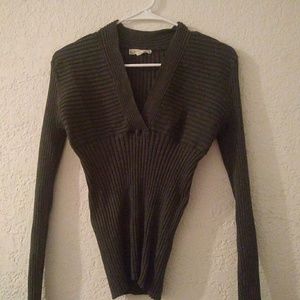 Gray ribbed v neck sweater
